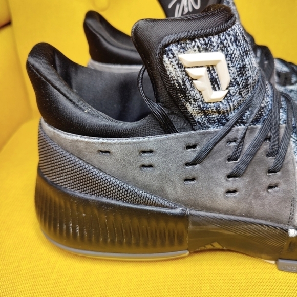 Adidas Dame 3  Basketball Sneakers BY3760 Oreo Men's Shoes Size 11 - Picture 8 of 12